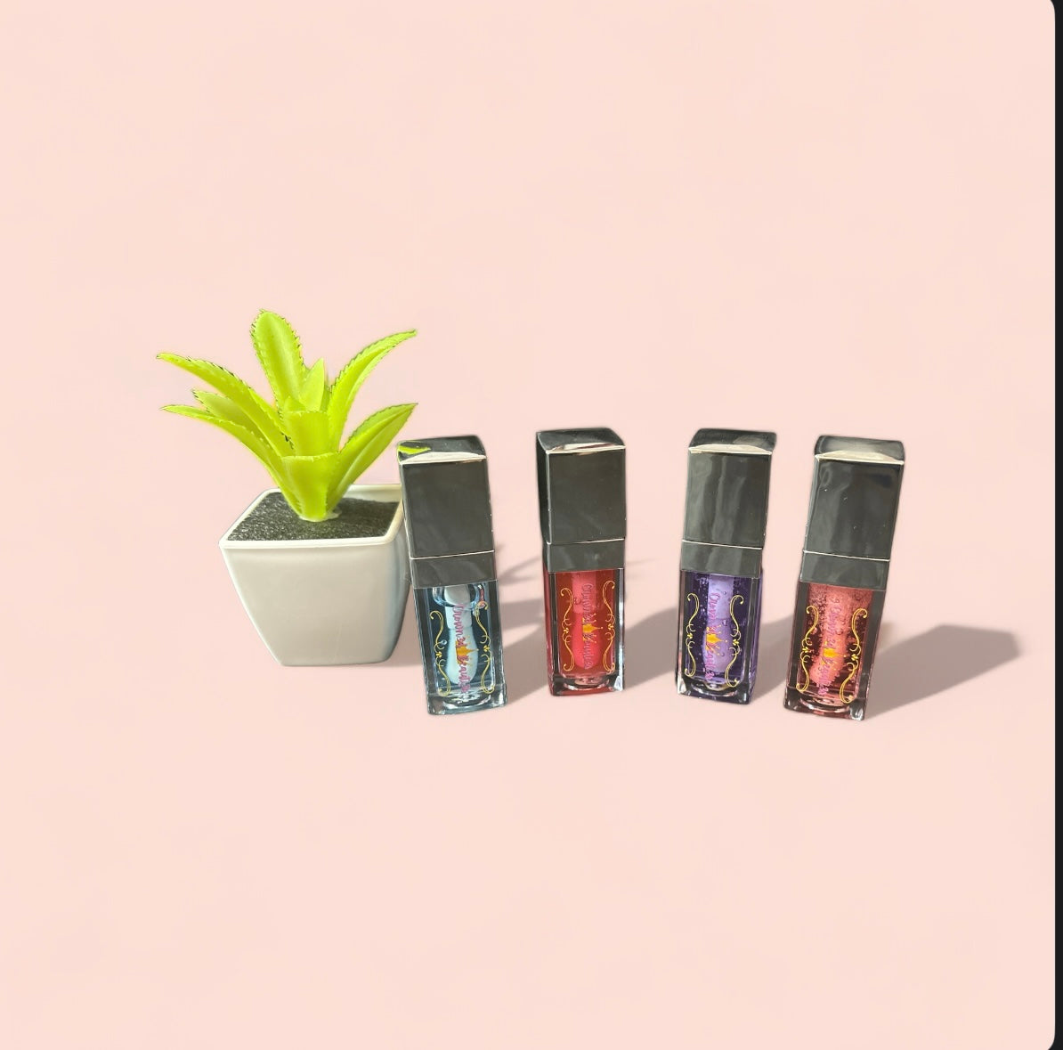 Glossy Vibes “Lip Oil” Collection